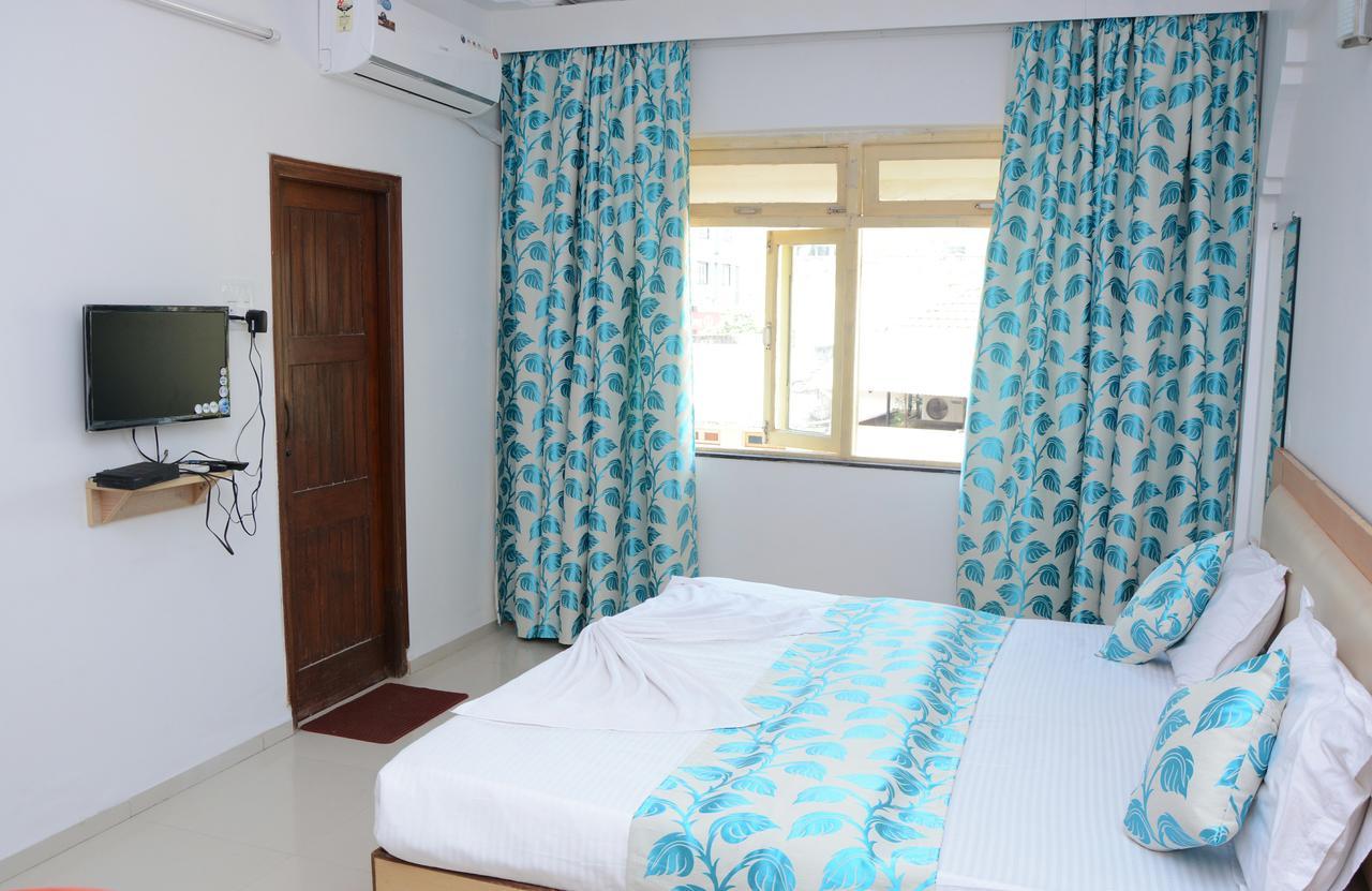 Hotel Sunrise Panaji Bagian luar foto
