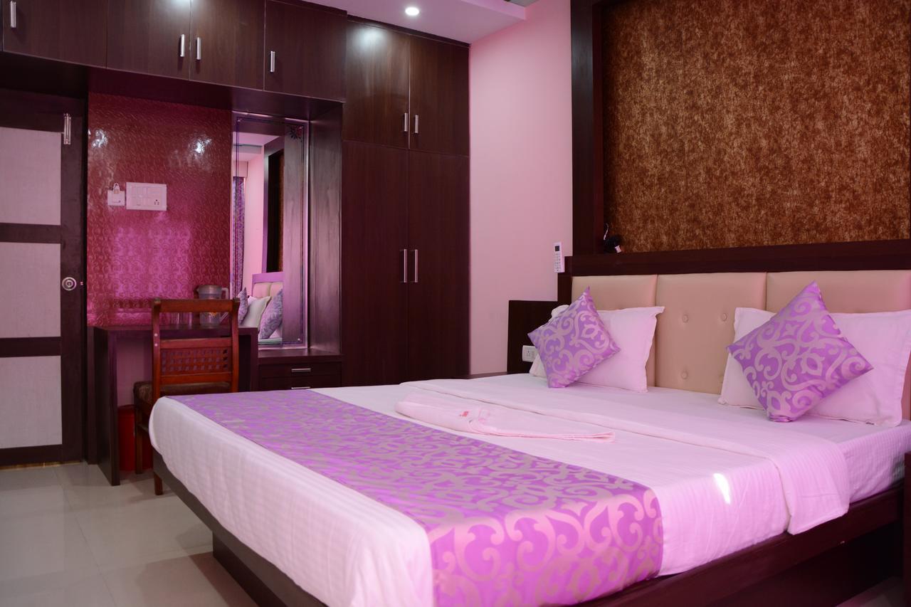 Hotel Sunrise Panaji Bagian luar foto
