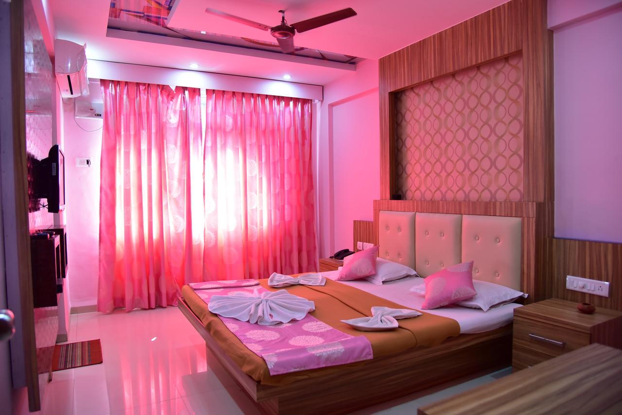 Hotel Sunrise Panaji Bagian luar foto